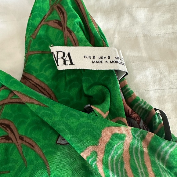 Slip satin dress - Picture 2 of 2